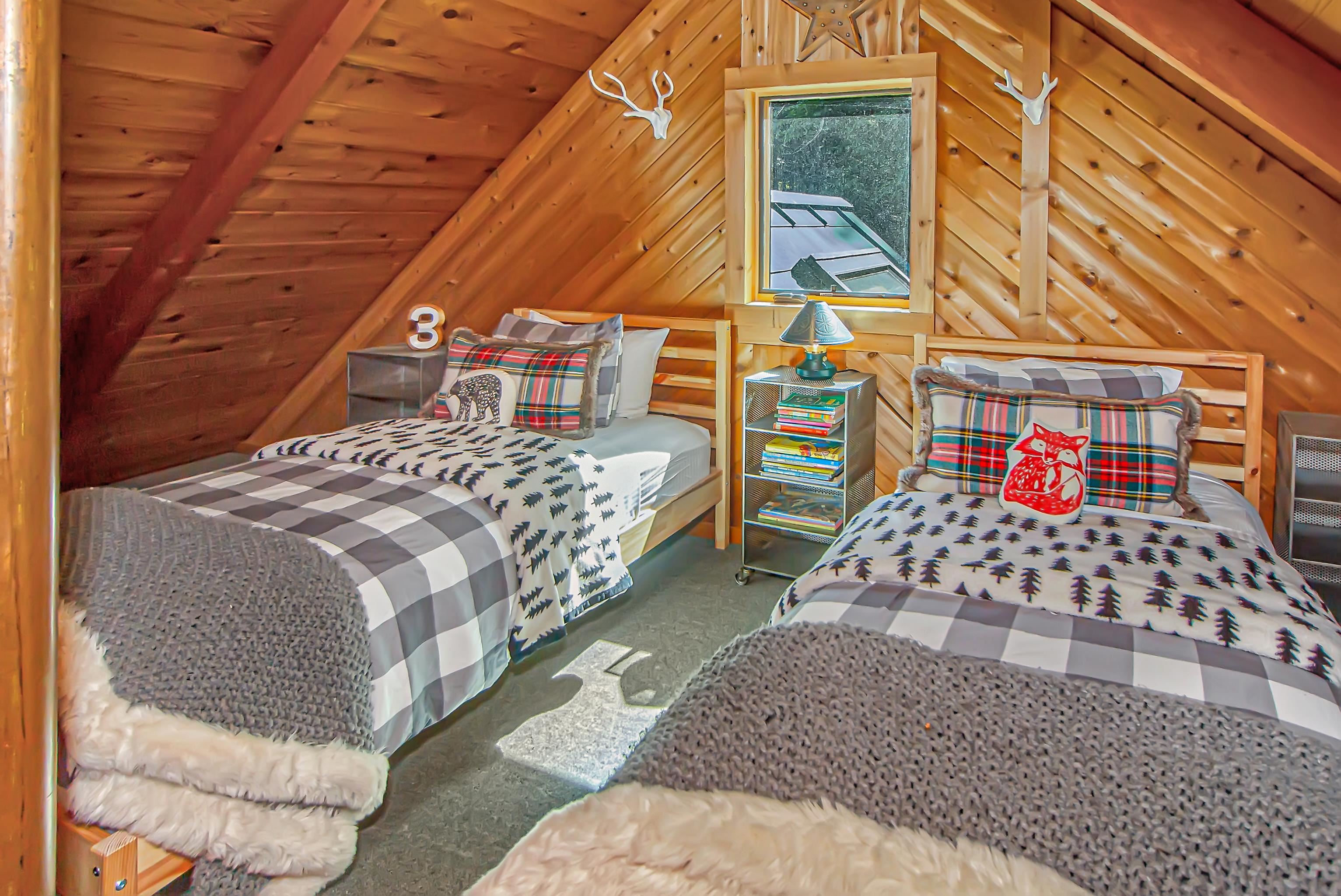 32 Ives Road Wilmington, VT 05363 - Photo 8 of 24 Gallery Image 8