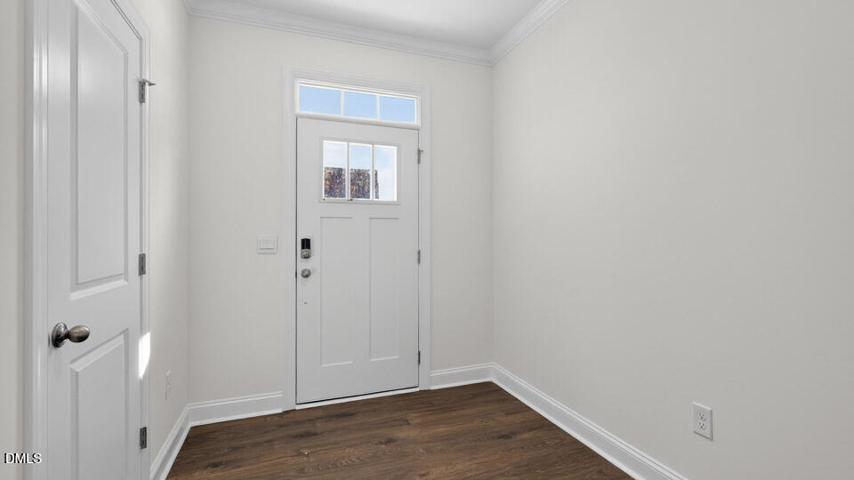 640 Bumblebee Loop Apex, NC 27539 - Photo 2 of 33 Foyer