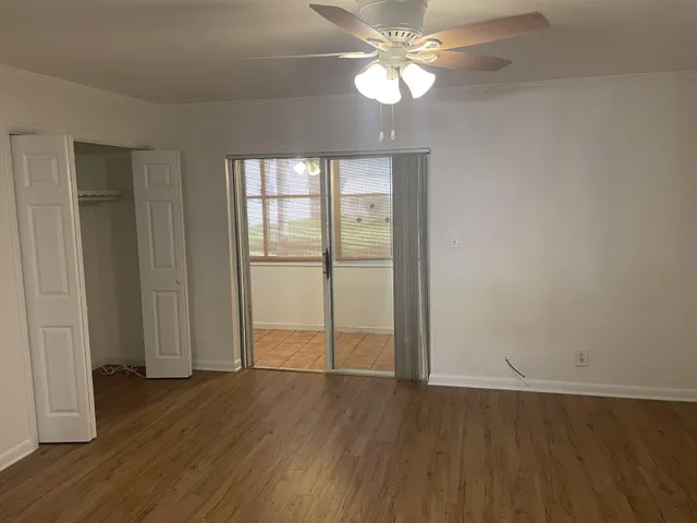 $1,400 | 2020 Lake Osborne Drive, Unit 6, Lake Worth Beach, FL 33461