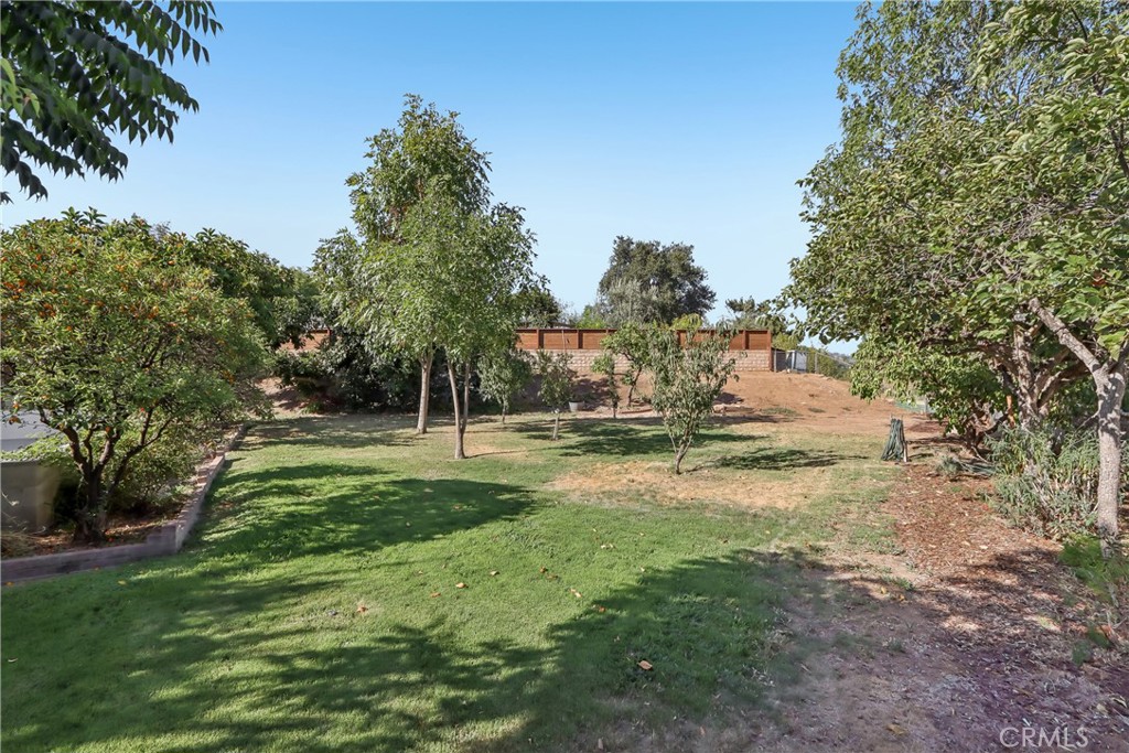 1184 Lyndhurst Drive Riverside, CA 92507 - Photo 33 of 36