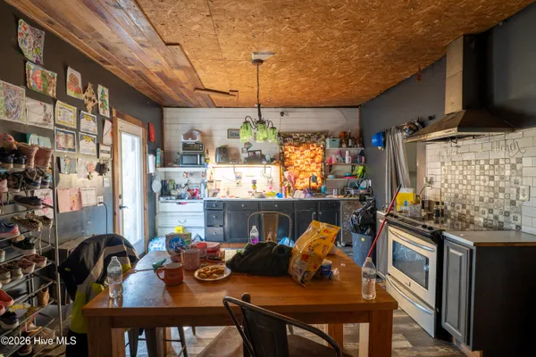 $159,900 | 206 Pine Crest Drive, Warsaw, NC 28398