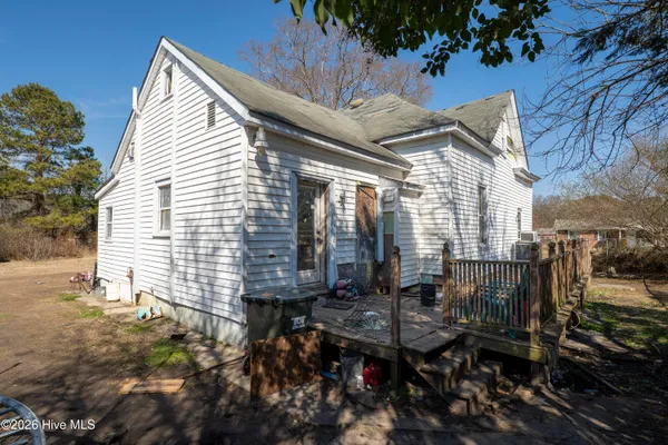 $159,900 | 206 Pine Crest Drive, Warsaw, NC 28398