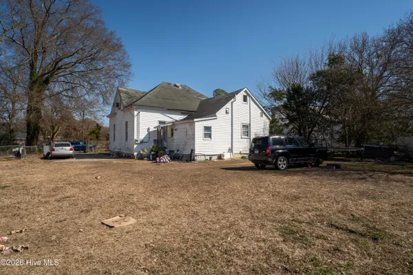 $159,900 | 206 Pine Crest Drive, Warsaw, NC 28398