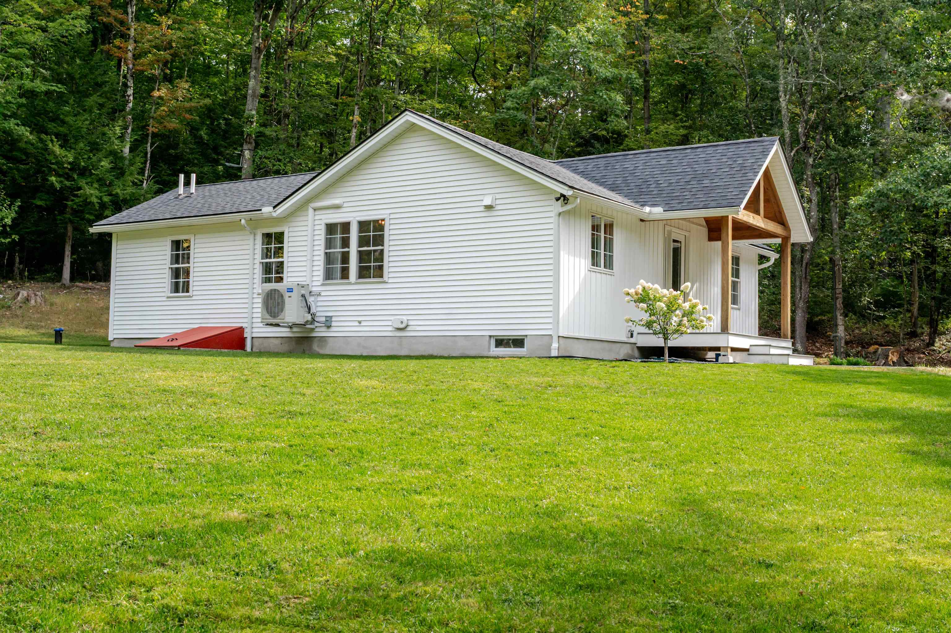 455 Turnpike Road Sharon, NH 03452 - Photo 34 of 39 Gallery Image 34
