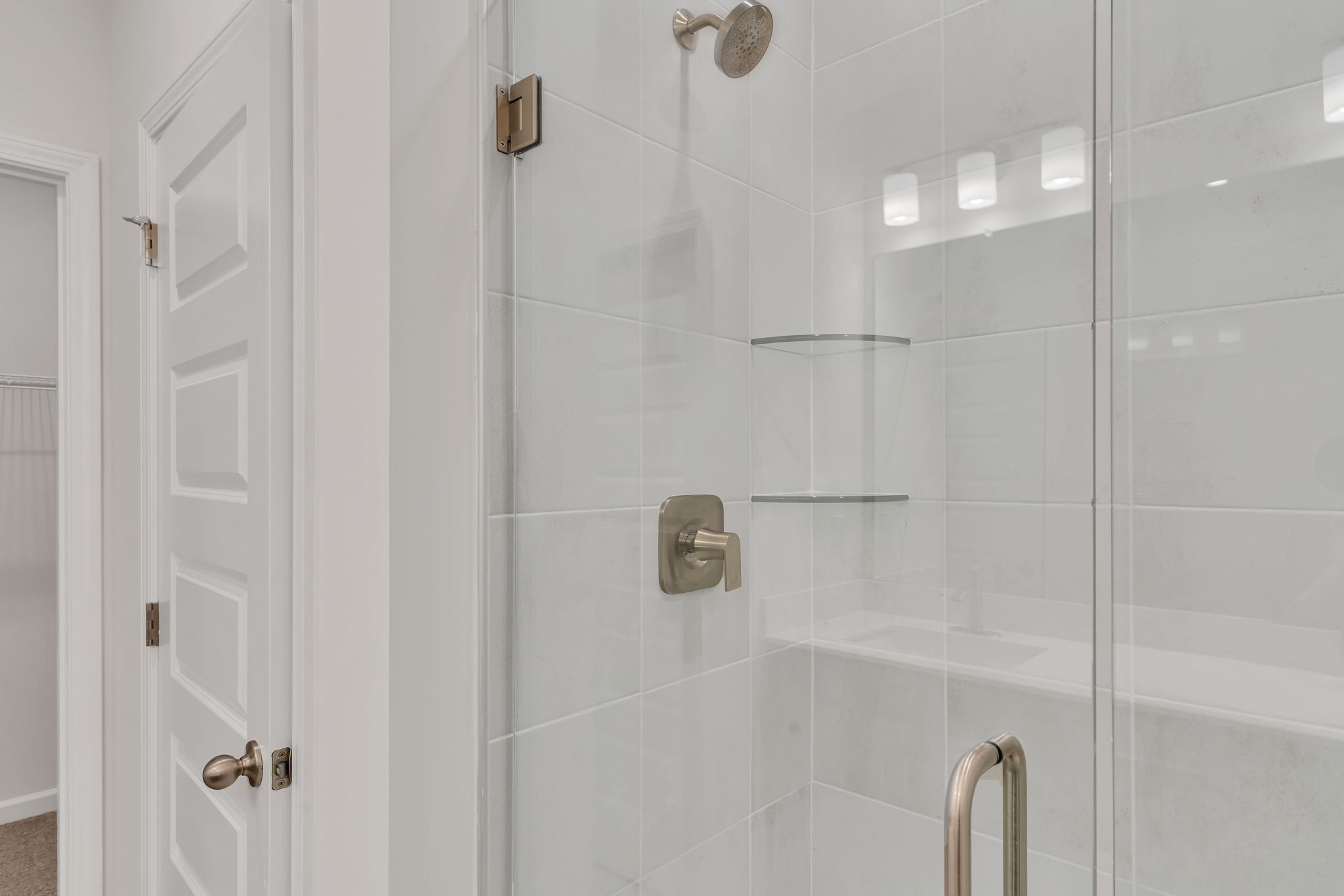 621 Club View Way Mount Juliet, TN 37122 - Photo 16 of 36 a bathroom with a shower