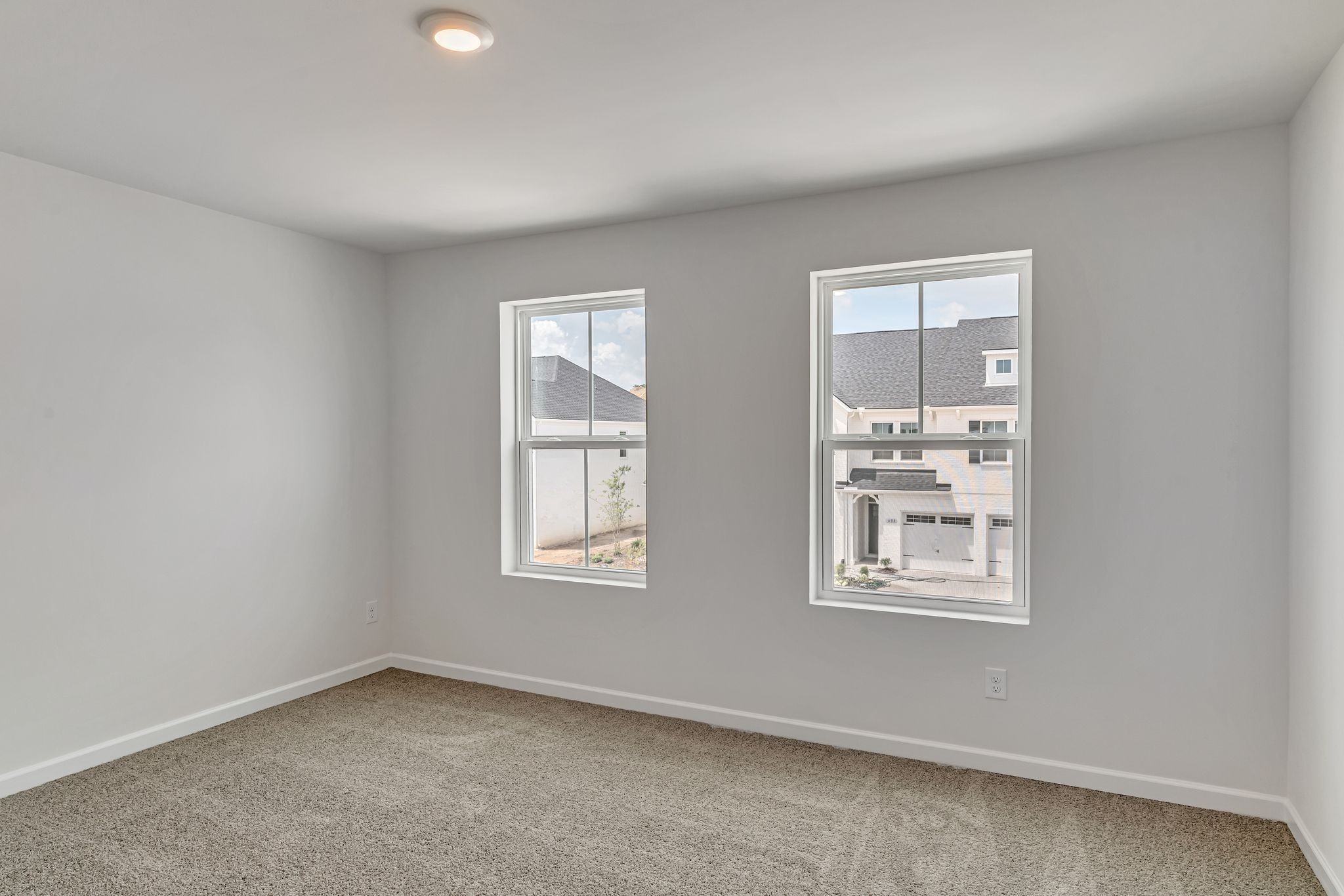 621 Club View Way Mount Juliet, TN 37122 - Photo 28 of 36 an empty room with windows