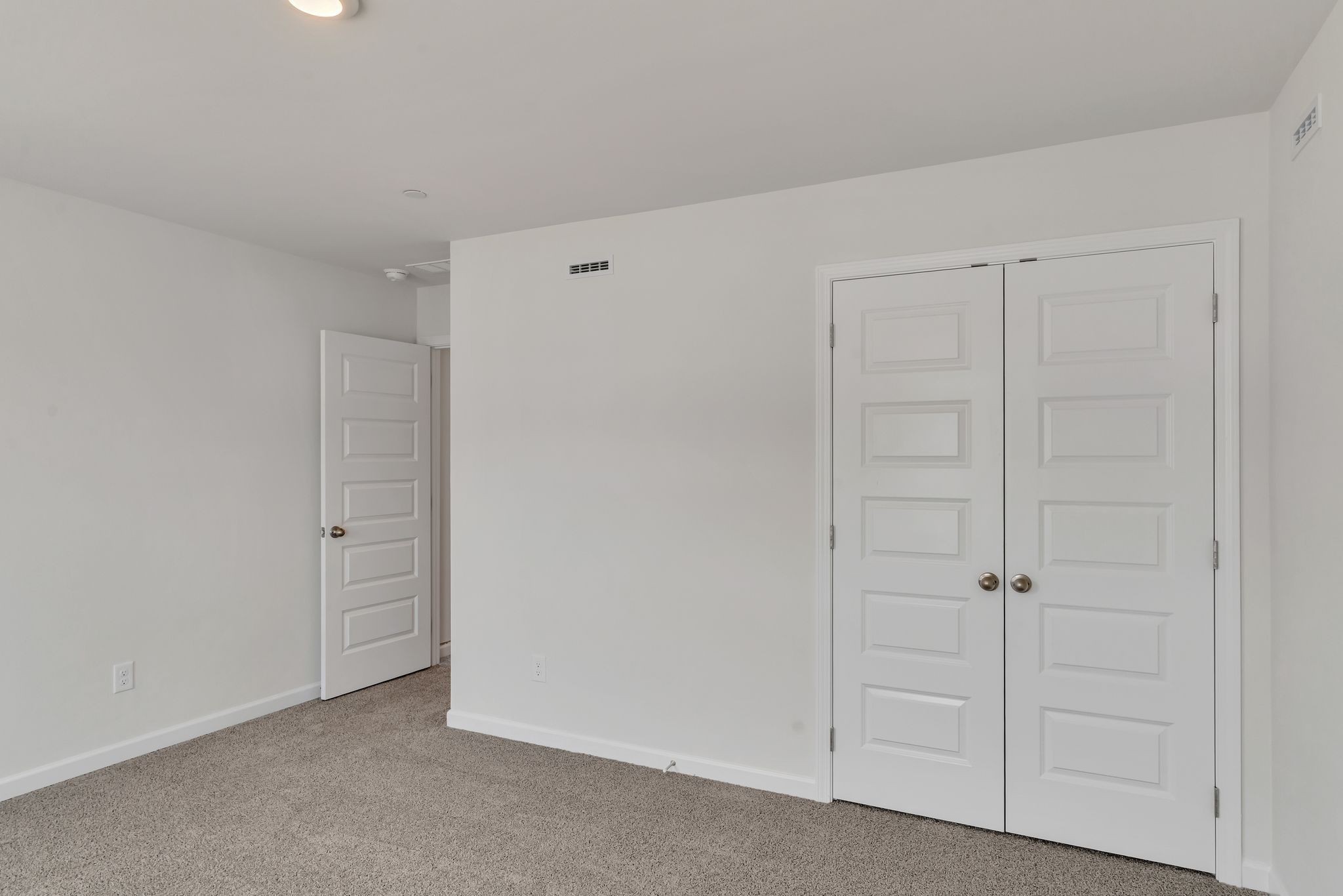 621 Club View Way Mount Juliet, TN 37122 - Photo 29 of 36 a view of an empty room