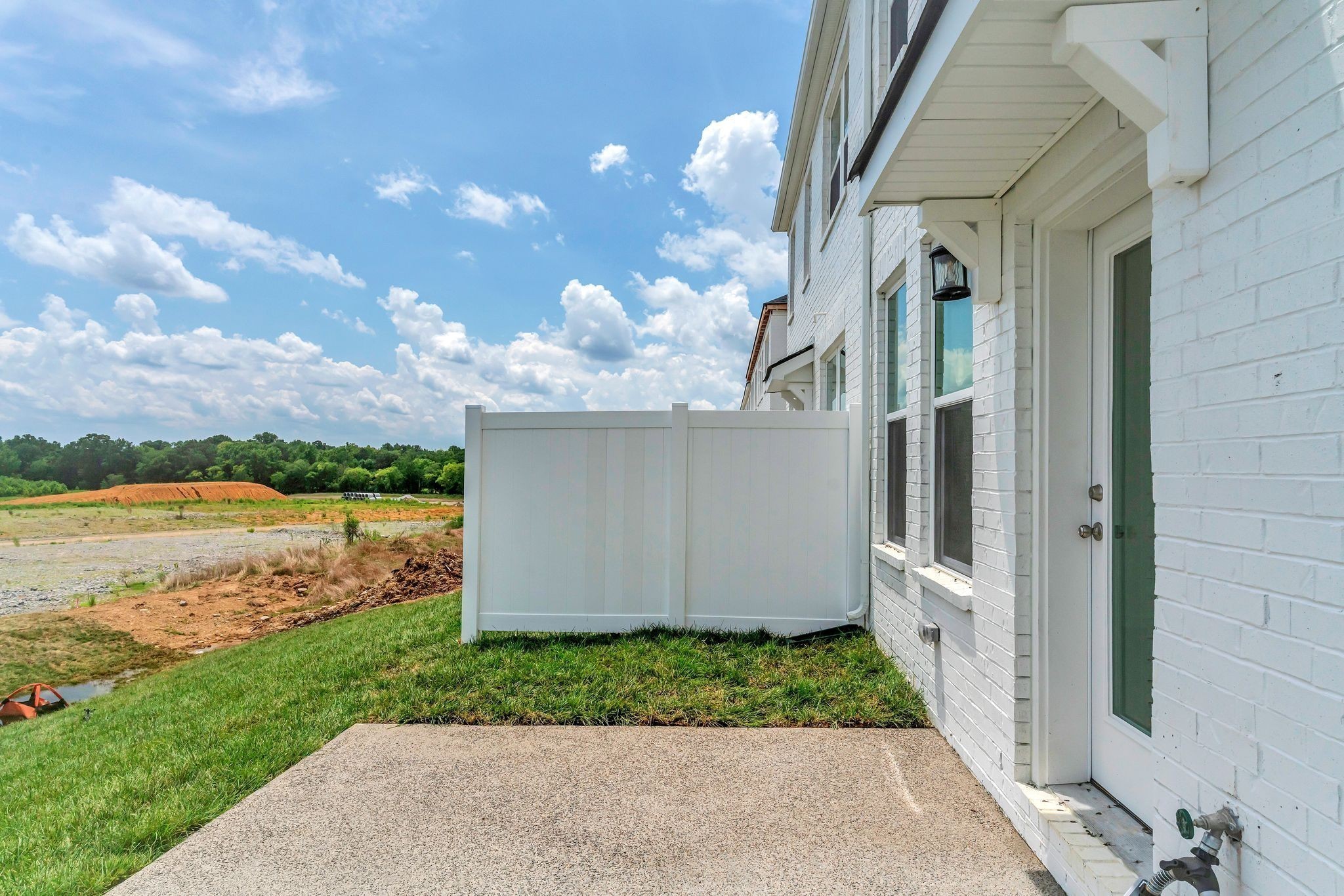 621 Club View Way Mount Juliet, TN 37122 - Photo 33 of 36 a view of a house with a yard