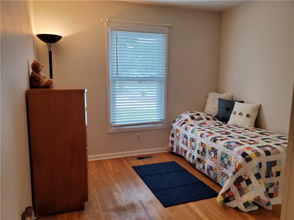256 West Thompson Road Indianapolis, IN 46217 - Photo 20 of 34 Gallery Image 20