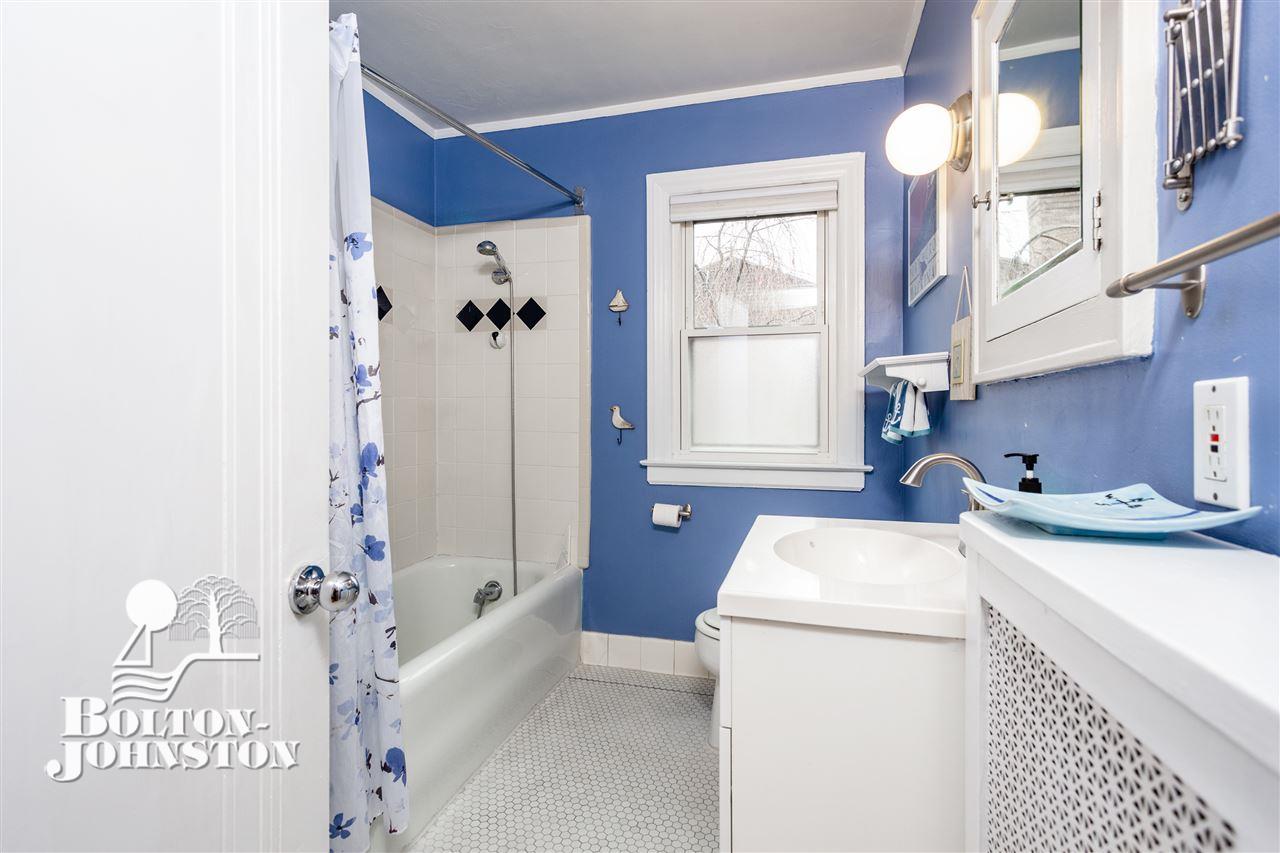 590 Barrington Road Grosse Pointe, MI 48230 - Photo 35 of 63 31365701-34.JPG