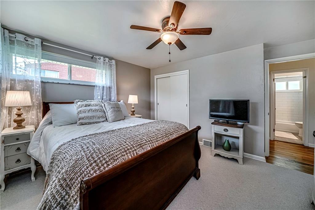 425 Sharon Road Coraopolis, PA 15108 - Photo 16 of 45 Gallery Image 16