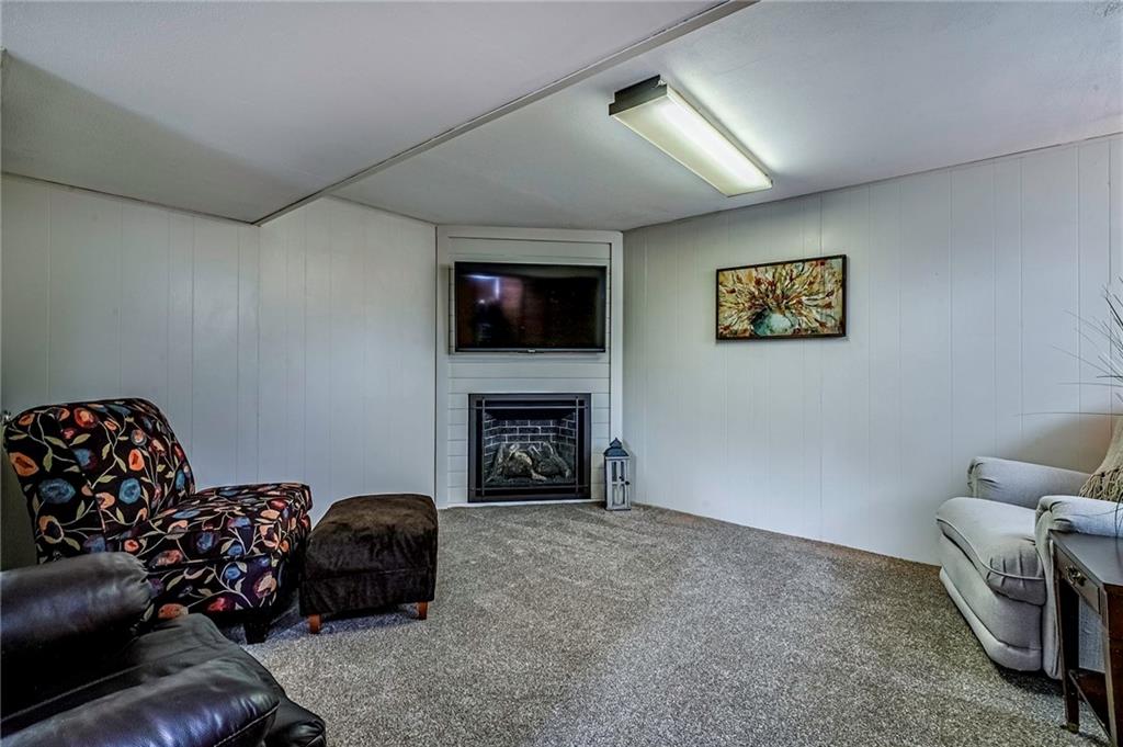425 Sharon Road Coraopolis, PA 15108 - Photo 25 of 45 Gallery Image 25