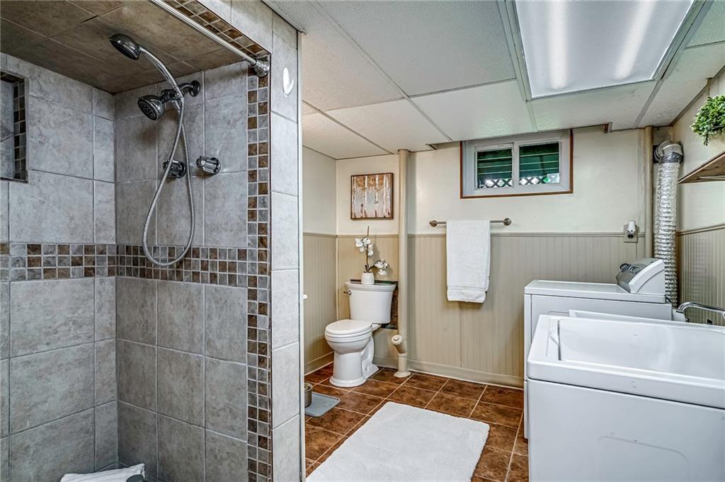 425 Sharon Road Coraopolis, PA 15108 - Photo 29 of 45 Gallery Image 29