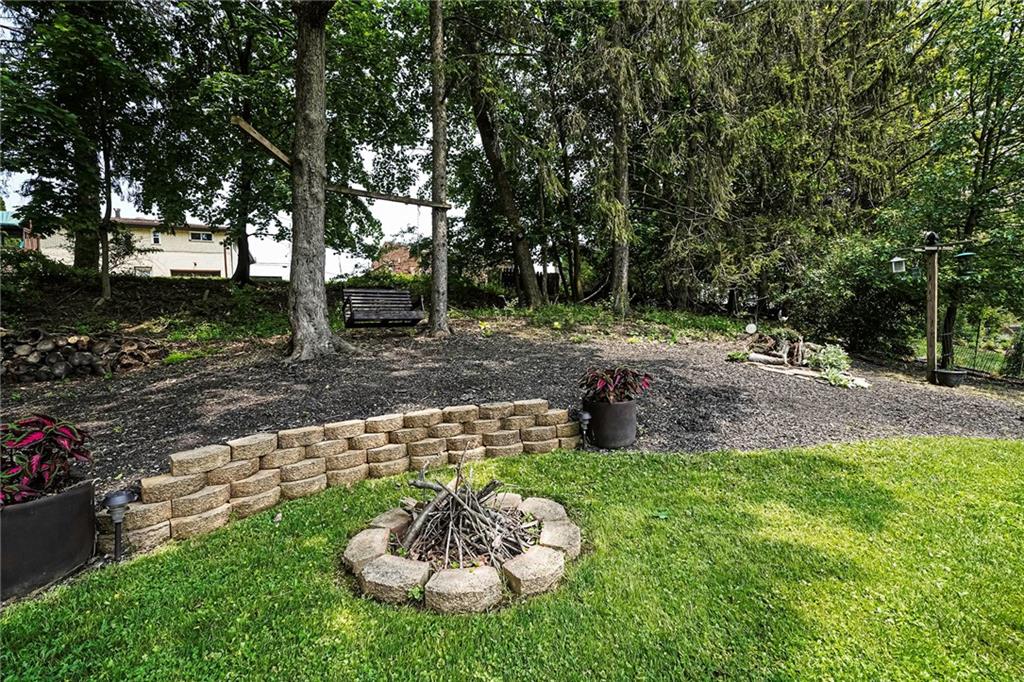 425 Sharon Road Coraopolis, PA 15108 - Photo 35 of 45 Gallery Image 35