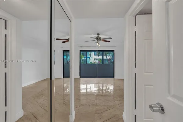 $3,000 | 21300 San Simeon Way, Unit P6, Miami, FL 33179