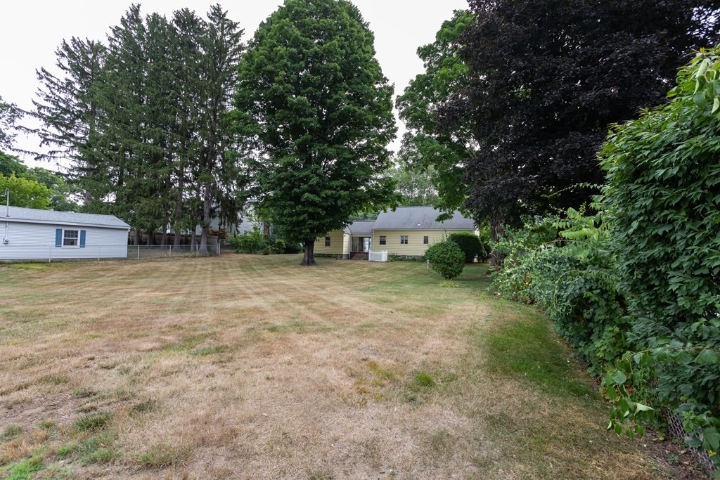 1557 Providence Road Northbridge, MA 01588 - Photo 6 of 31 Gallery Image 6