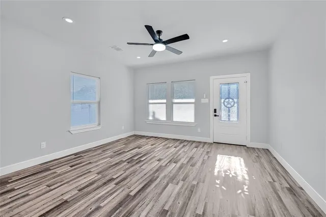 $1,600 | 729 East Sears Street, Denison, TX 75021