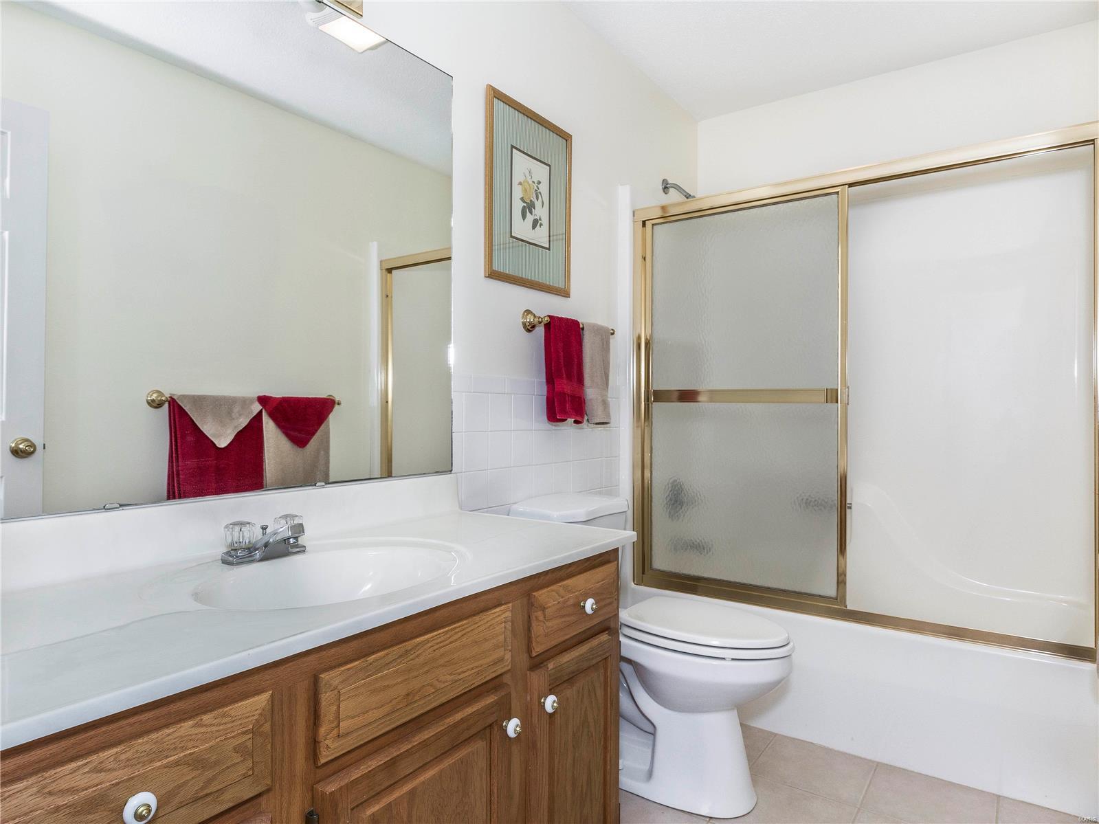 2513 Hunters Ridge Edwardsville, IL 62025 - Photo 23 of 32 Gallery Image 23