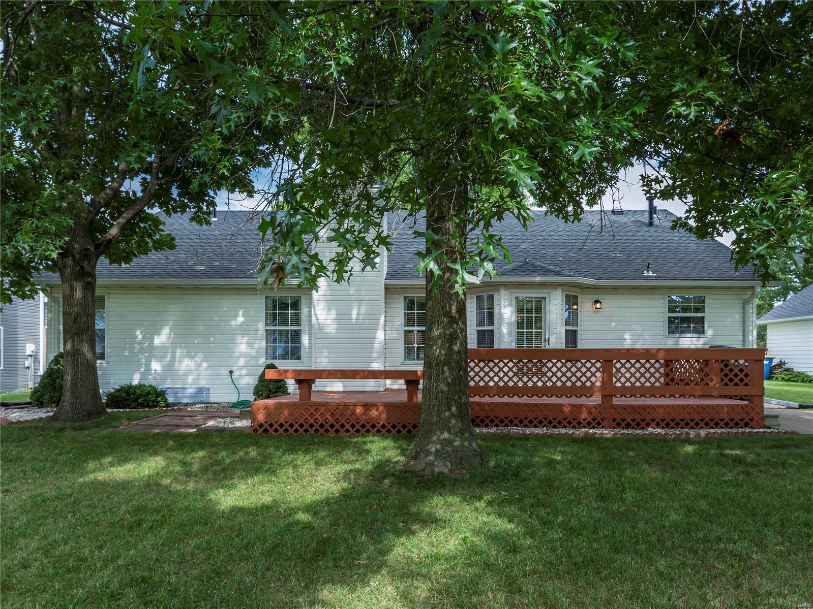 2513 Hunters Ridge Edwardsville, IL 62025 - Photo 28 of 32 Gallery Image 28