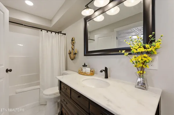 $715,000 | 9229 Ridges Meadow Lane, Knoxville, TN 37931