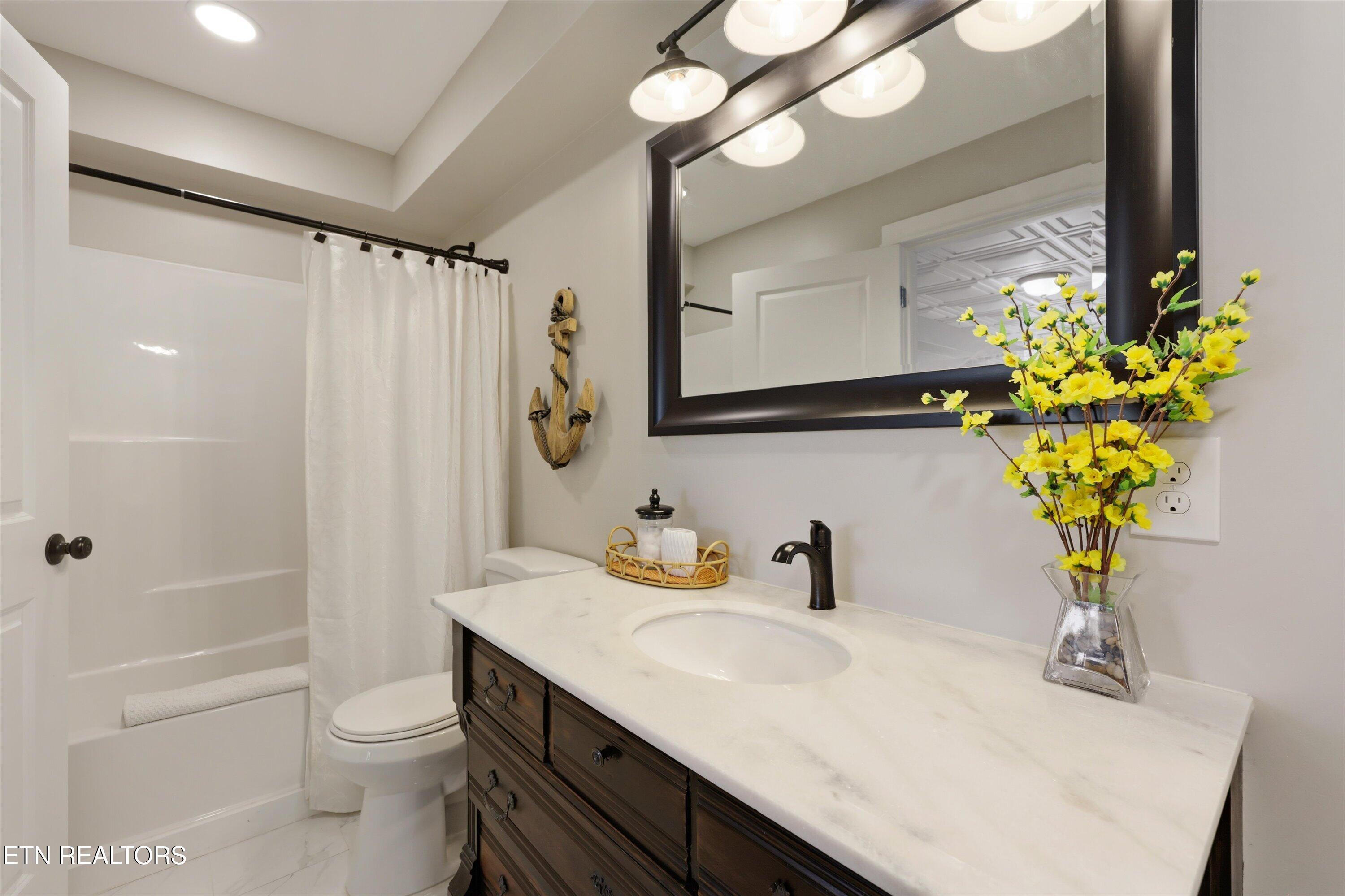 9229 Ridges Meadow Lane Knoxville, TN 37931 - Photo 36 of 53 Basement Bathroom