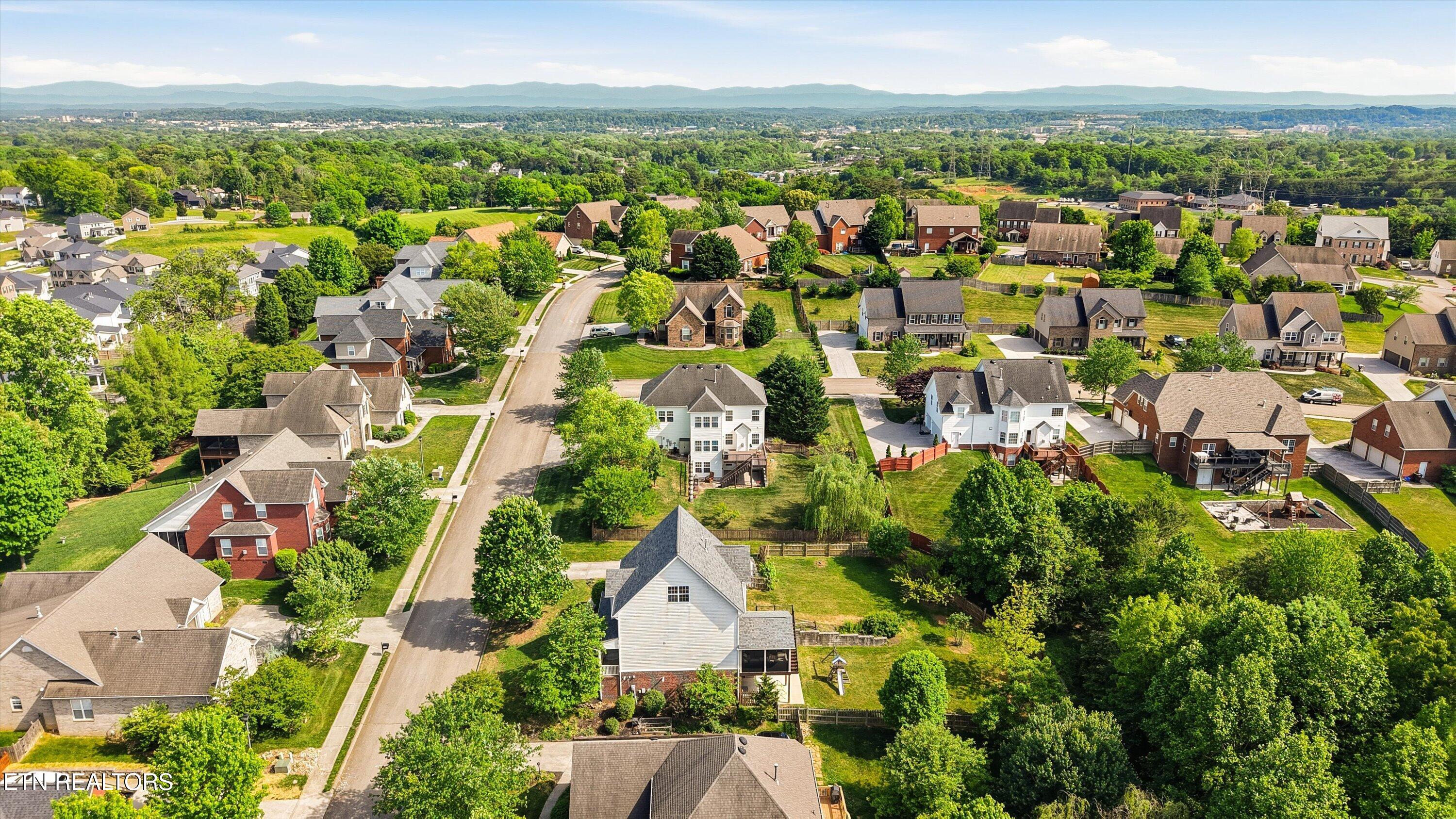 9229 Ridges Meadow Lane Knoxville, TN 37931 - Photo 51 of 53 Beautiful Atlee Fields