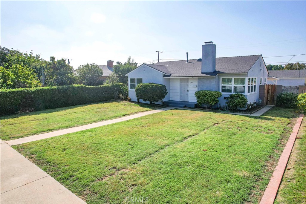 386 East 230th Street Carson, CA 90745 - Photo 3 of 12