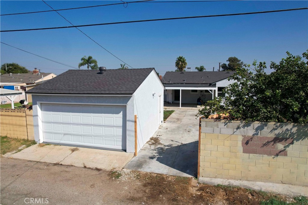 386 East 230th Street Carson, CA 90745 - Photo 6 of 12