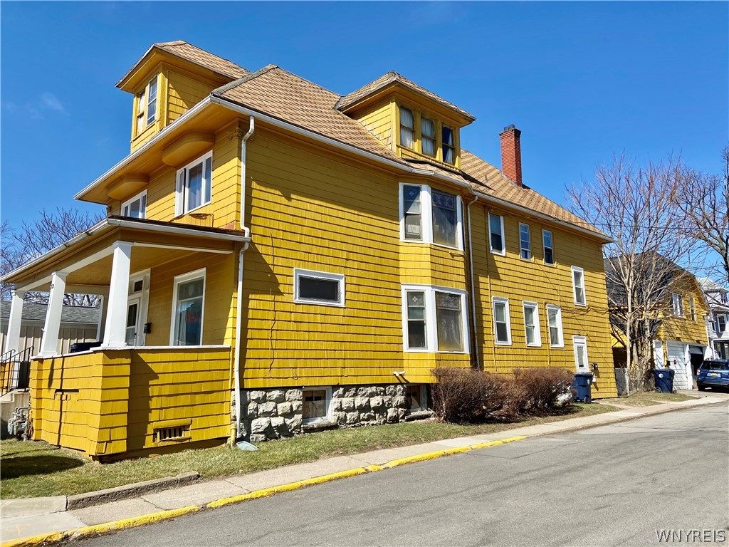 628 Ridge Road Lackawanna, NY 14218 - Photo 1 of 22