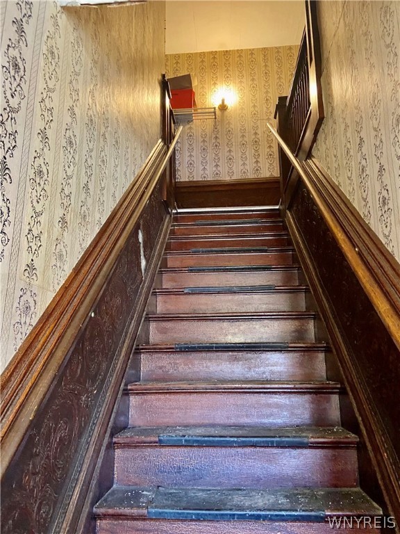 628 Ridge Road Lackawanna, NY 14218 - Photo 9 of 22