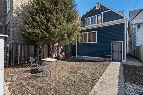 $430,000 | 2536 North Central Park Avenue, Chicago, IL 60647