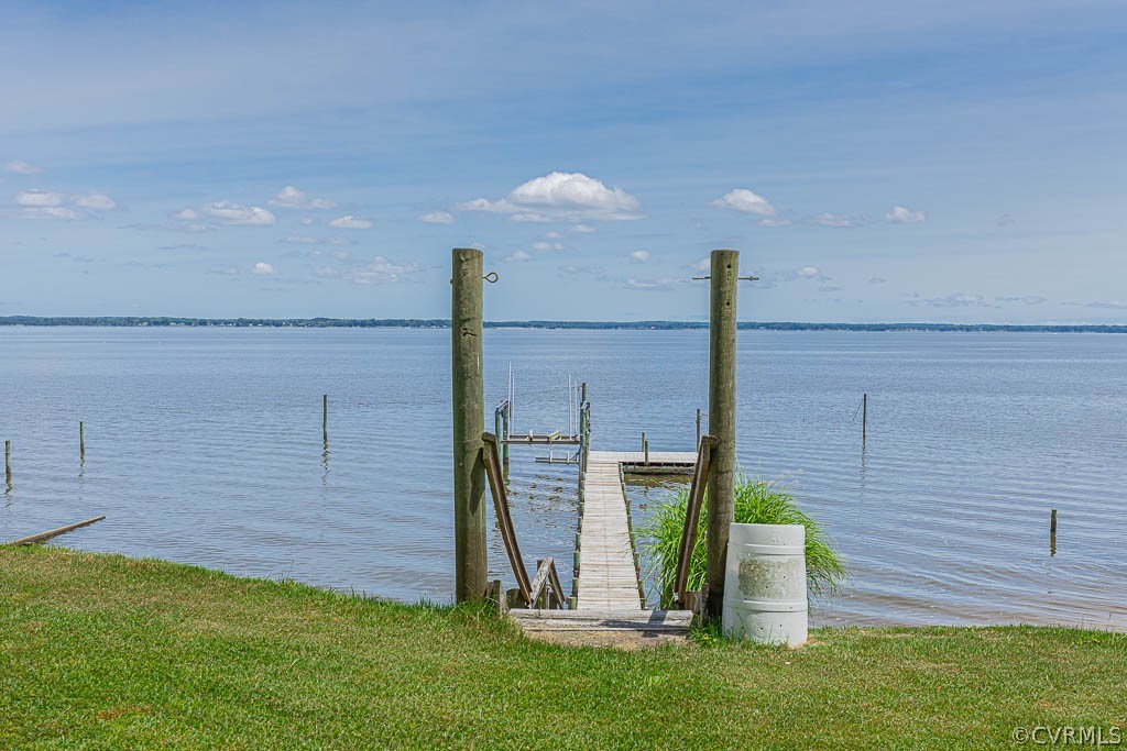 483 Riverside Drive Center Cross, VA 22437 - Photo 3 of 50 Approximately 100' pier for boating, jet skiing, f