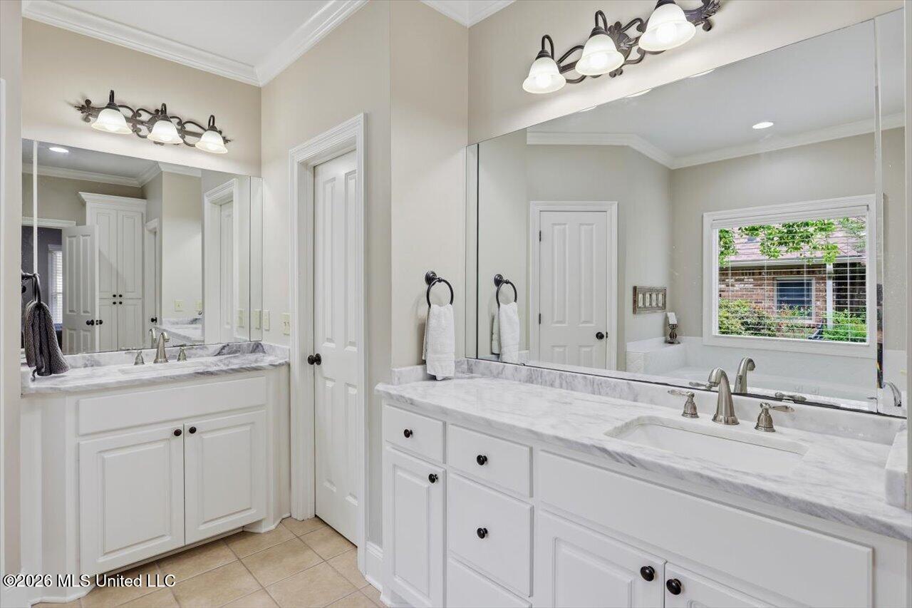 283 Caroline Boulevard Madison, MS 39110 - Photo 19 of 34 24-283 Caroline Blvd _ Home Tours MS