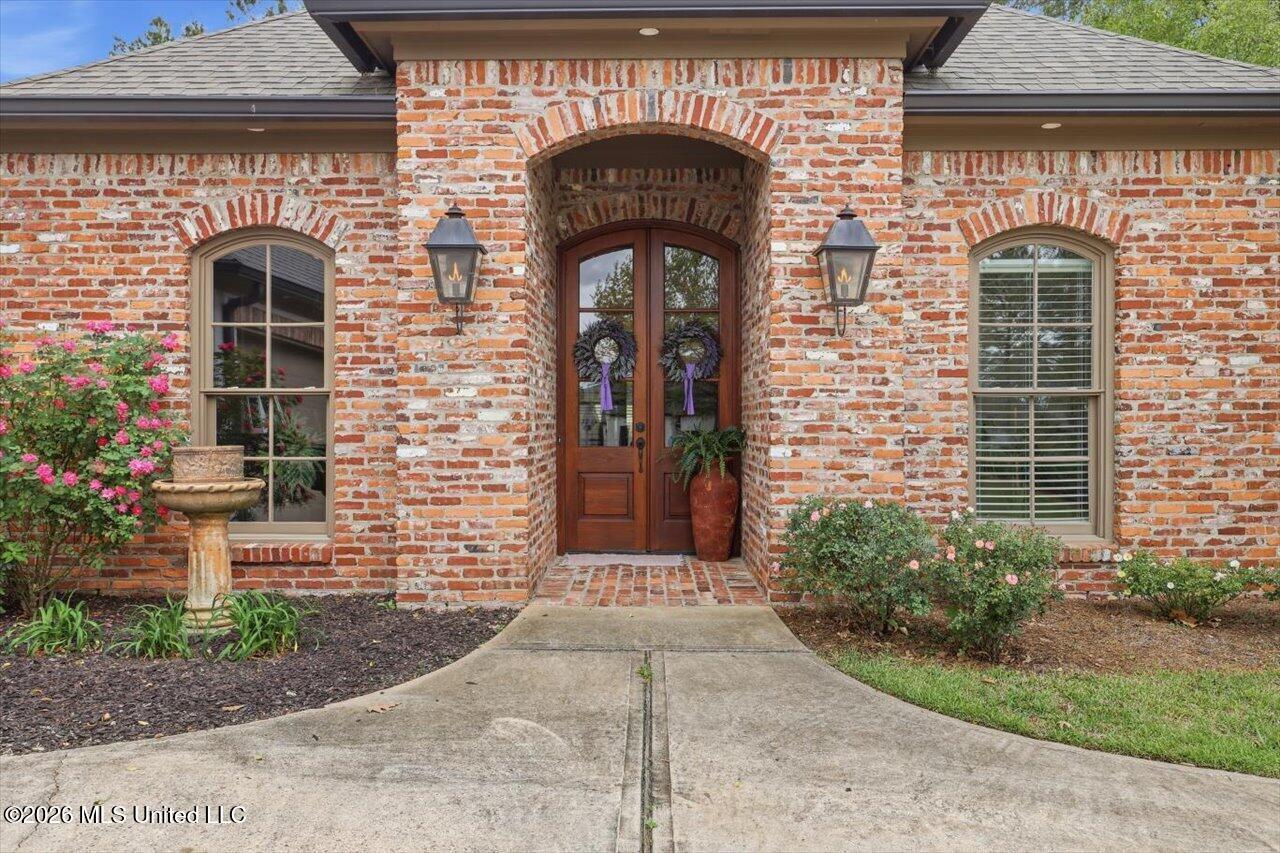 283 Caroline Boulevard Madison, MS 39110 - Photo 2 of 34 03-283 Caroline Blvd _ Home Tours MS