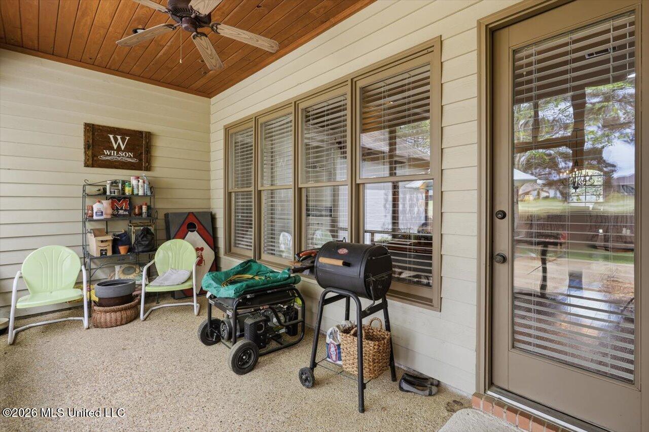 283 Caroline Boulevard Madison, MS 39110 - Photo 27 of 34 32-283 Caroline Blvd _ Home Tours MS