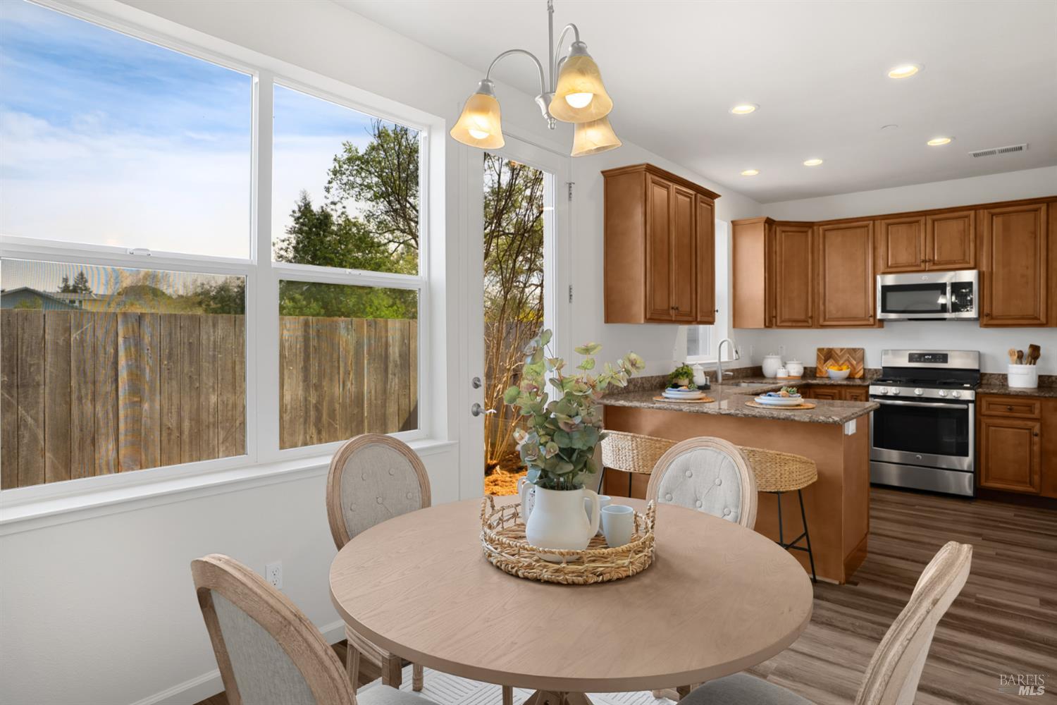 2042 Ravello Way Santa Rosa, CA 95403 - Photo 7 of 34