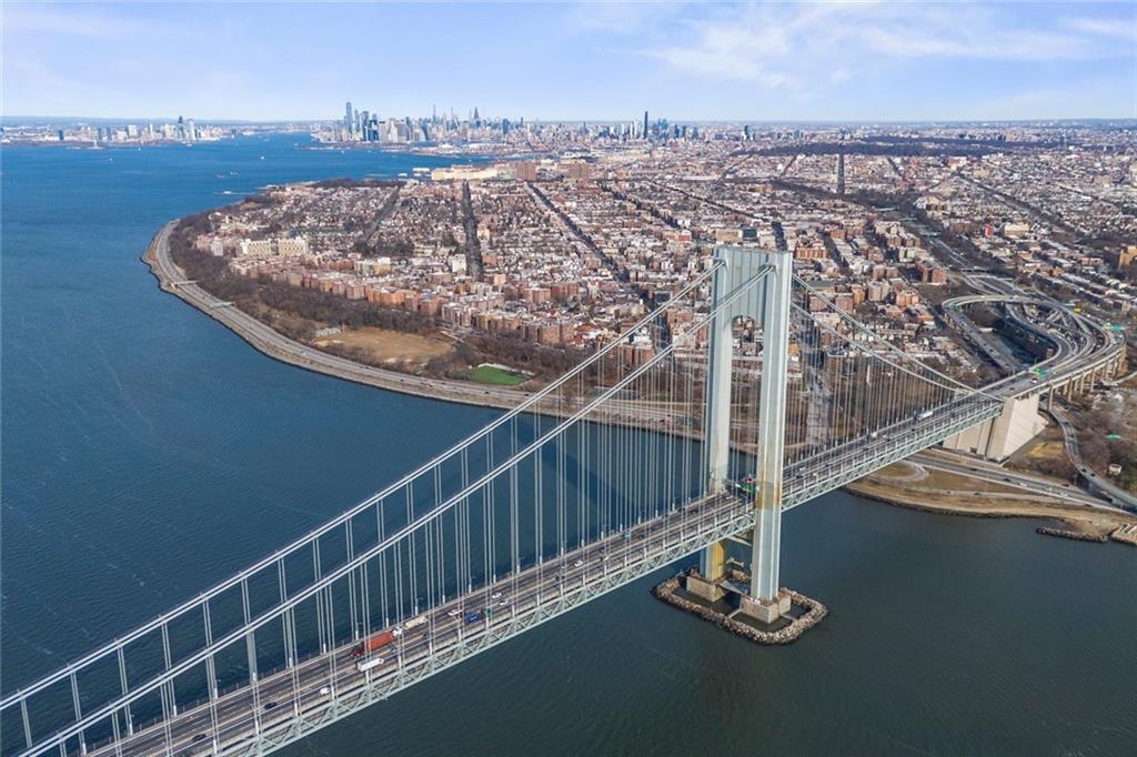 9425 Shore Road, Unit 4F Brooklyn, NY 11209 - Photo 8 of 18 Gallery Image 8