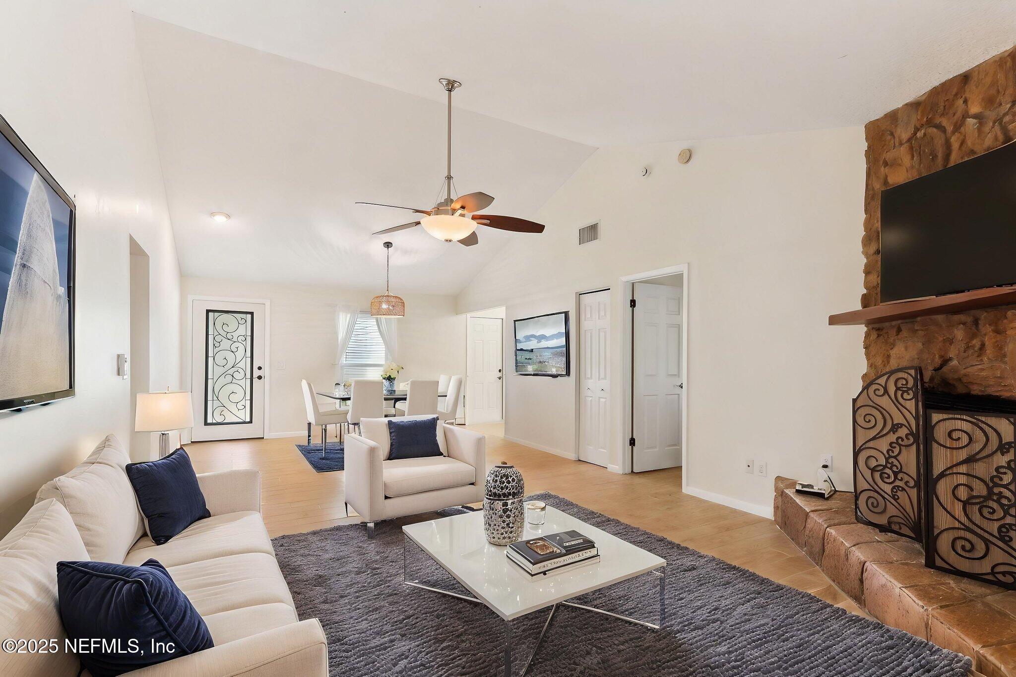 1037 Kings Road Neptune Beach, FL 32266 - Photo 4 of 44 Virtual Staged Gathering Room
