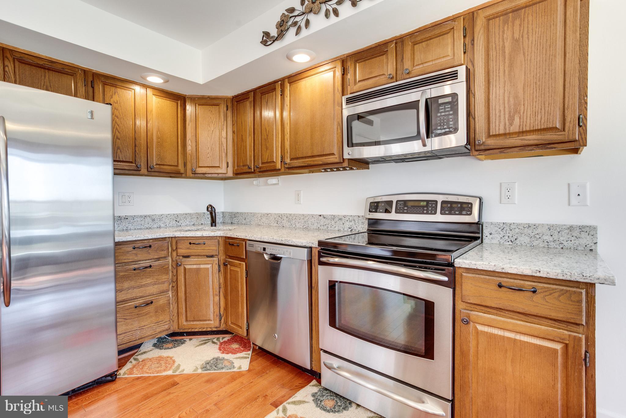 5599 Rivendell Place Frederick, MD 21703 - Photo 4 of 28 Kitchen