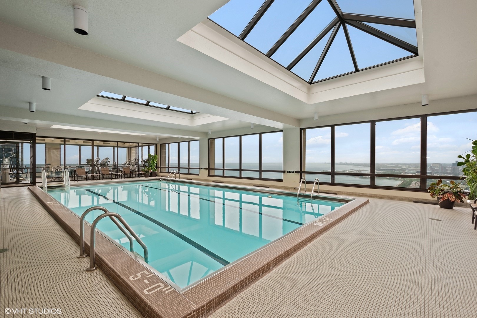 360 East Randolph Street, Unit 3507 Chicago, IL 60601 - Photo 16 of 21