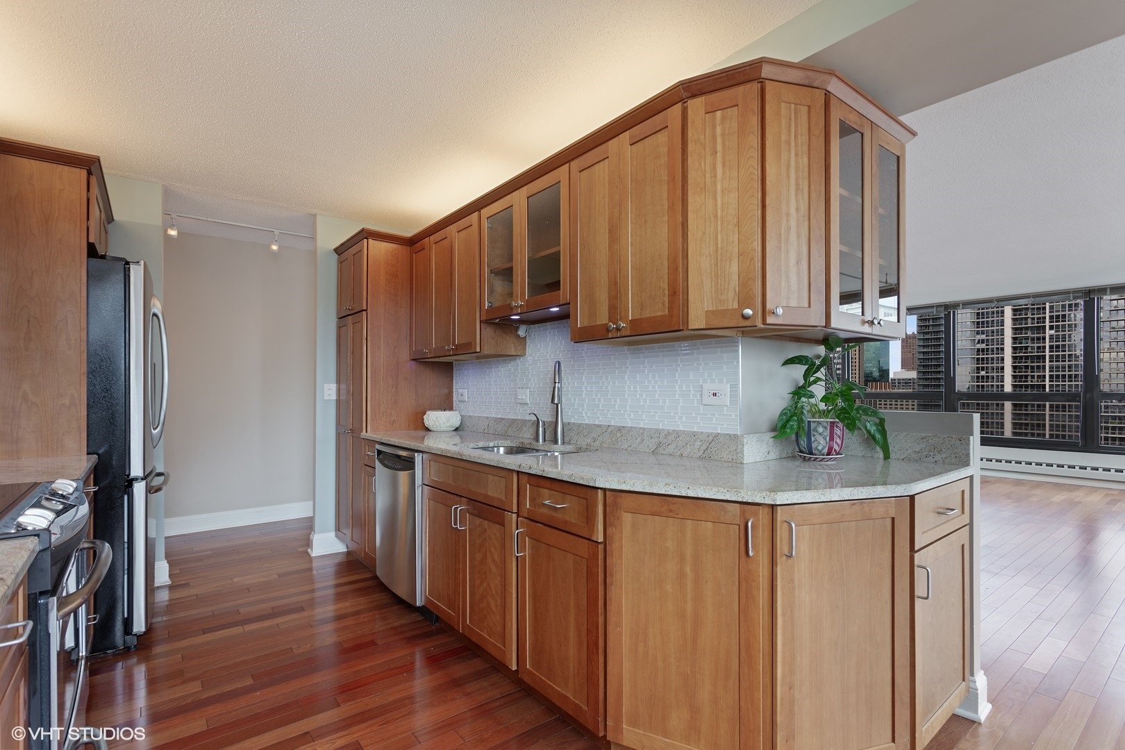 360 East Randolph Street, Unit 3507 Chicago, IL 60601 - Photo 6 of 21