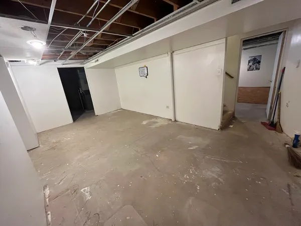 $375,100 | 246 Homewood Drive, Bolingbrook, IL 60440