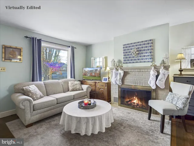 $220,000 | 467 Heintzelman Avenue, Chambersburg, PA 17201