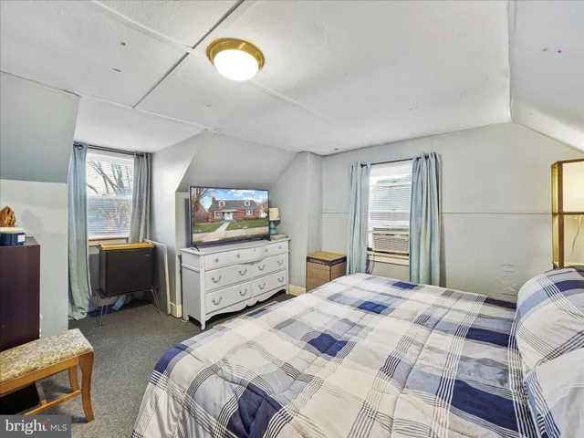 $220,000 | 467 Heintzelman Avenue, Chambersburg, PA 17201