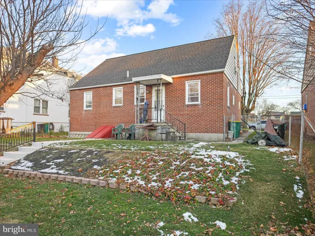 $220,000 | 467 Heintzelman Avenue, Chambersburg, PA 17201