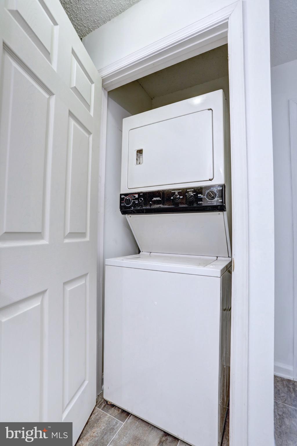 20957 Timber Ridge Terrace, Unit 104 Ashburn, VA 20147 - Photo 16 of 21 Gallery Image 16