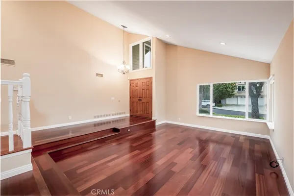 $5,800 | 25512 Alisal Avenue, Laguna Hills, CA 92653