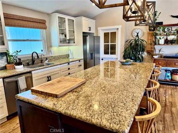 $1,850,000 | 116 Avenida Lucia, San Clemente, CA 92672