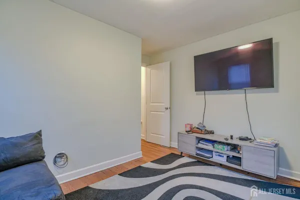 $2,900 | 186 Prigmore Street, East Brunswick, NJ 08816