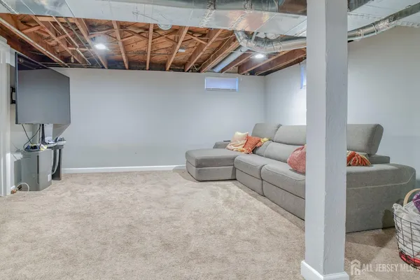 $2,900 | 186 Prigmore Street, East Brunswick, NJ 08816